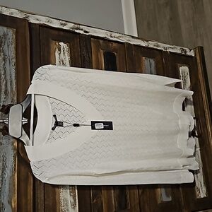 Small Cable & Gauge long sleeve shirt